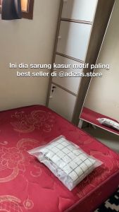Adizas Store - Sprei Resleting 120x200x15 Minimalis