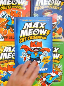 Max Meow หนังสือนิทานภาษาอังกฤษ เป็นซีรีส์แนวฮีโร่ตลกๆ