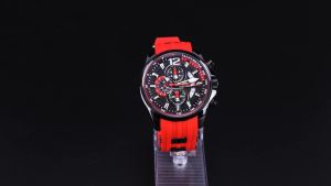 MINI FOCUS Fashion Waterproof Mens Watches Top Brand Luxury Chronograph Quartz Men Watch Red Silicone Strap Sports Wristwatches