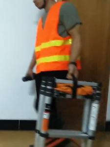 CHUANGCHAO A-frame multifunctional telescopic ladder household extendable folding ladder anti slip pedal 500kg load-bearing capacity