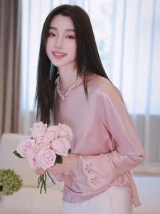 Elegant Pink Chinese Style Womens Base Shirt Inner Wear Fashionable Unique Beautiful Winter High End Feel Special Design