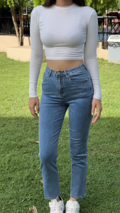 กางเกงยีนส์สีฟ้า เอวสูงผ้ายืด S-L สาวอวบ รูปร่างลูกแพร์ กางเกงยีนส์แฟชั่นใหม่ เก็บพุงคลุมสะโพก แต่งปลายขา 💥พร้อมจัดส่ง💥