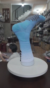 Vớ Tất cao cổ cotton 2 màu dày dặn phù hợp chạy bộ bóng đá bóng chuyền tập gym..