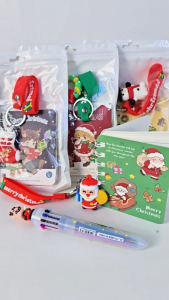 EZYLITTLES Christmas Kids Stationery Gift Set with Mini Notebook 10 Color Pen Keychain Cute Holiday School Supply Perfect for Writing Drawing Study Stocking Stuffer Gift for Boys Girls Classroom Exchange Present