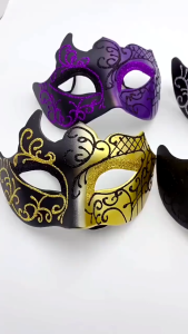 Halloween Party Mask Retro Half Face Mask Masquerade Cosplay Mask