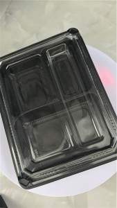 กล่องอาหาร3ช่อง ฐานสีดำ ฝาใส ขนาด1000ml บรรจุ25ชิ้น