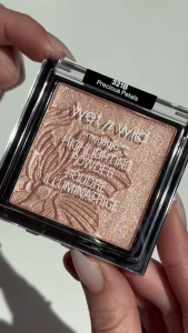 Wet n Wild MegaGlo Highlighting Powder