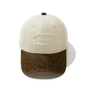 พร้อมส่ง🔥 หมวกแก๊ป Y2K หมวกเบสบอลพิมพ์เสือดาว หมวกแฟชั่น หมวกบล็อคสี อเมริกันเจ๋ง