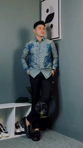Handara Batik Premium Pria Lengan Panjang Slim Fit Furing - Maladewa
