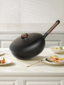 Velosan | Chảo Sắt Rèn Không Mạ Chống Dính Chống Gỉ Hoa Văn Pebble