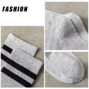 3 Đôi Tất Nam Sọc Cotton Pha Thể Thao Thoáng Khí Thấm Hút Mồ Hôi Giữa Ống Thoải Mái Đa Năng Đan Polyester