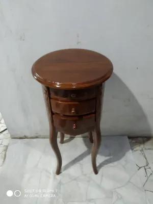 meja nakas kayu jati..meja hias.meja pojok katu jati(bulat)