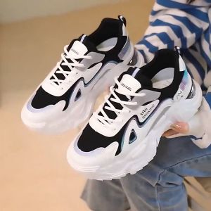 รองเท้าผ้าใบสตรี รองเท้าผ้าใบ แฟชั่นจับคู่สี แฟชั่นรองเท้าผ้าใบลำลองนุ่มระบายอากาศได้ดี ไซส์ 36-41