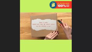 Sách - Chú khủng long tham ăn - Giải cứu Hành tinh - Bài học về khám phá không gian - Phiên bản song ngữ Anh - Việt