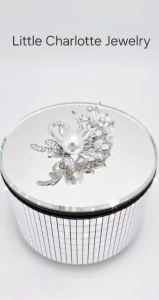 เข็มกลัดเพชร cz ประดับมุกสังเคราะห์