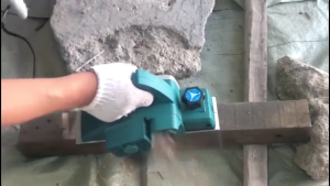PRO EKCO N1900B Wood Planer Carpenter Cutting Power 1200W 230V Plane Handheld Corded Electric Wood Cutting Ketam Kayu