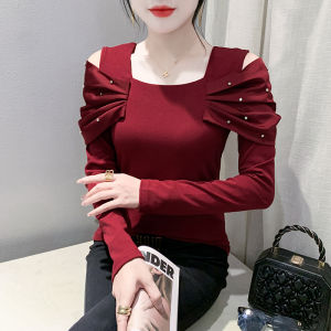 Yimei 2023 Áo phông gợi cảm cotton mới thời trang hở vai đỏ áo mới nữ áo lót cổ vuông khí chất tay áo dài cảm giác thiết kế đinh tán