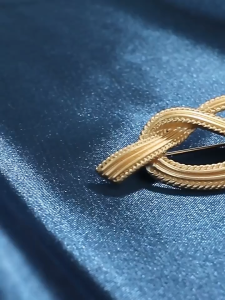 Elfindo- 190 Bros Jas Simpul Logam Modis / Brooch Emas Retro High- End Aksesoris Terbaru