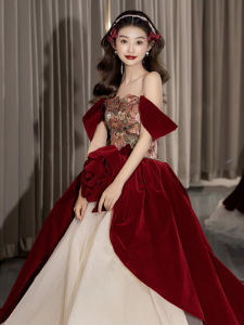 ชุดแต่งงานไหล่เดียว ชุดราตรี ชุดแต่งงาน ชุดเดรสยาว ชุดแต่งงานสำหรับผู้หญิงวัย 18-25 ปี ฤดูใบไม้ผลิ 2023 ชุดราตรีสำหรับผู้ใหญ่