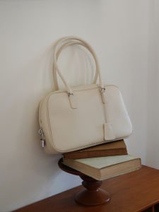 Original New Style Womens Leather Boston Tote Bag Versatile Handbag Panlulupan Quality Cowhide Fashionable Shoulder Bag