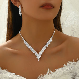 Womens fashionable rhinestone sparkling earrings necklace bracelet ring jewelry set wedding banquet party holiday gift