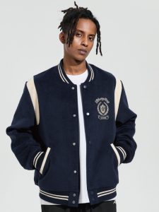 แจ็คเก็ตเบสบอลหลวมๆ สไตล์อเมริกันสำหรับคู่รัก แจ็คเก็ตแบบสวมหัวทรงหลวมๆ สไตล์ย้อนยุคสำหรับผู้ชาย แจ็คเก็ตฤดูใบไม้ผลิและฤดูใบไม้ร่วง