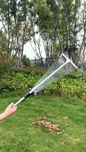 Retractable Garden Rake Stainless Steel Construction Adjustable Telescopic Handle Grass Leaf Collection Alat Kebun