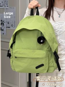 Large Capacity Outdoor Travel Backpack for Girls Simple Design Hiking School Bag with Padded Shoulder Straps And Zipper Closure