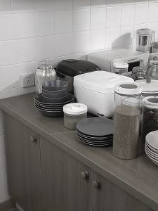 ชั้นวางของเหล็กดัด ชั้นวางหนังสือพับได้ ชั้นวางของแบบพับได้สําหรับห้องครัวแบบไม่ต้องติดตั้ง ชั้นวางของ ในครัว พับได้ มีล้อเลื่อน