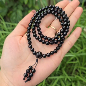 Q2170 Chuỗi 3v Ngọc Agate Đen 6li TUDO làm cái đuôi 6 hạt xinh quá nè cho Thủy và Mộc - Phong Thuỷ TUDO P