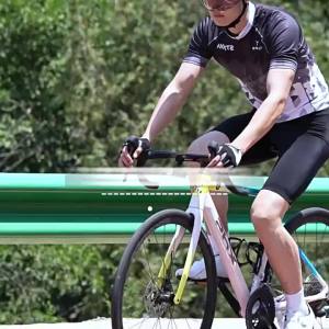 NOFOXO Summer Anti-slip Half Finger Weightlifting Gloves Shockproof Outdoor Sports Gym Gloves Equipment Training Breathable