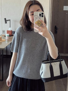 Áo thun nữ BINKAFENNY dệt kim tay ngắn xám cổ tròn