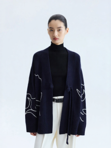 Eastern Light | Lazy Style Embroidered Cardigan 100% Wool