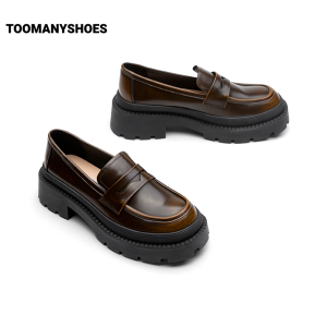 Toomanyshoes Womens Flats Sakura Tree under College Style Leather Shoes Driving Loafers round Toe mid Heel Rubber Outsole