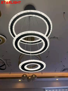 Lampu Liontin 3RING Remote Control 3 Warna Lampu LED Lampu Liontin Langit-langit Tinggi Modern Lampu Liontin Ruang Restoran Lampu Liontin Hotel Lampu Liontin Modern