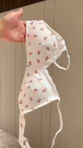 CS French เสื้อชั้นในทรงเล็ก อกเล็ก ไร้โครง น่ารัก สตอเบอร์รี่ เชอร์รี่ ผู้หญิง ny075 เสื้อผ้าผู้หญิง