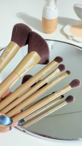 Jacquelle Espresso Multitasking Brush Set