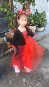 Đầm bé gái hóa trang Halloween gồm nón cho bé từ 10kg - 25kg