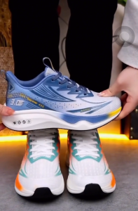 SOLSTEP Men’s Lightweight Fashion Running Basketball Shoes Breathable Mesh Sports Sneakers with Non-Slip Sole