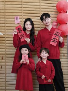 Family Matching Winter Clothes Hanfu Childrens Dress Father Son Mother Daughter New Year Photo Shoot Outfit Traditional Chinese Style Knitted Sweater Dress