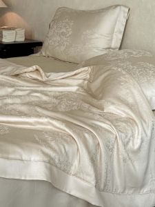 Cooling Washable Jacquard Summer Blanket 4-Piece Set