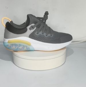 COD Sepatu Sneakers Running Pria Model Terbaru Olahraga Kasual Lari Klasik Lentur Murah Karet Jogging Kekinian Shoes 353