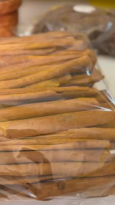 ไม้อบเชย บรรจุถุง  1 กิโลกรัม