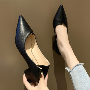 รองเท้าส้นกลางหัวแหลมสีดำสำหรับผู้หญิง ทรงหัวแหลม ทรงหัวมน รองเท้าส้นแบนแบบสวมสบาย รองเท้าแฟชั่นสำหรับผู้หญิง