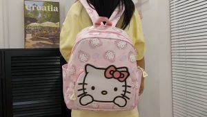 เนื้อหากระเป๋าเป้เด็ก11-13นิ้ว ลายการ์ตูน Sanrio น่ารัก สีสวย ถูกโปรโมตให้กับเป้เด็กอนุบาล ซานริโอ้ คุโรมิ
