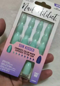Ardell Nail Addict Sun Kissed Press On Nails Cool Chameleon Color Changing Almond 30pcs Reusable