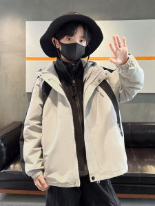 Boys Winter Jacket Thicken Removable Three-in-One Cotton Padded Childrens Winter Clothes Casual Hooded Zipper Closure Coat