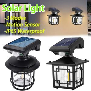 Retro Solar Motion Induction Wall Lamp Outdoor Waterproof 3 Lighting Modes Decoration Wall Light for Courtyard Garage Garden 