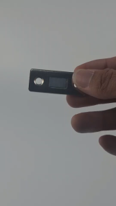 เเม่เหล็กติดบานประตู เเม่เหล็กเเรงสูง ช่วยให้ปิดประตู ปิดตู้สนิท  Door magnet