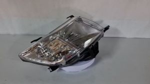 ไฟหน้า ชุดเคลื่อนที่ 2011-2014 โตโยต้า เช่น ไฟมูมสีขาว วีโก้ ชุดเคลื่อนที่ TOYOTA VIGO CHAMP